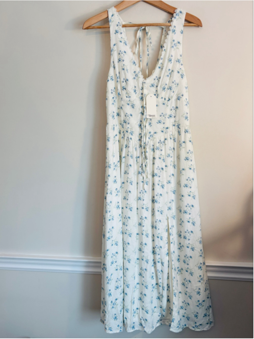 Trixxi Los Angeles Floral Maxi Dress Size L White and Blue Cottagecore Prairie
